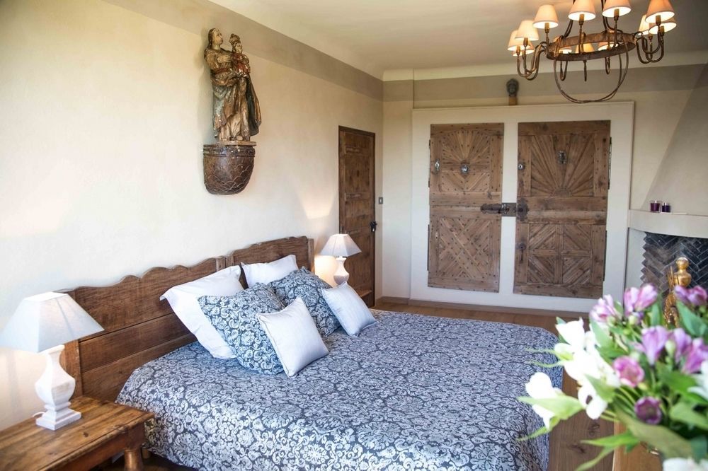 แมซง ออร์ซินี Bed & Breakfast วิลเนิฟ-เลส์-อาวิญง ภายนอก รูปภาพ